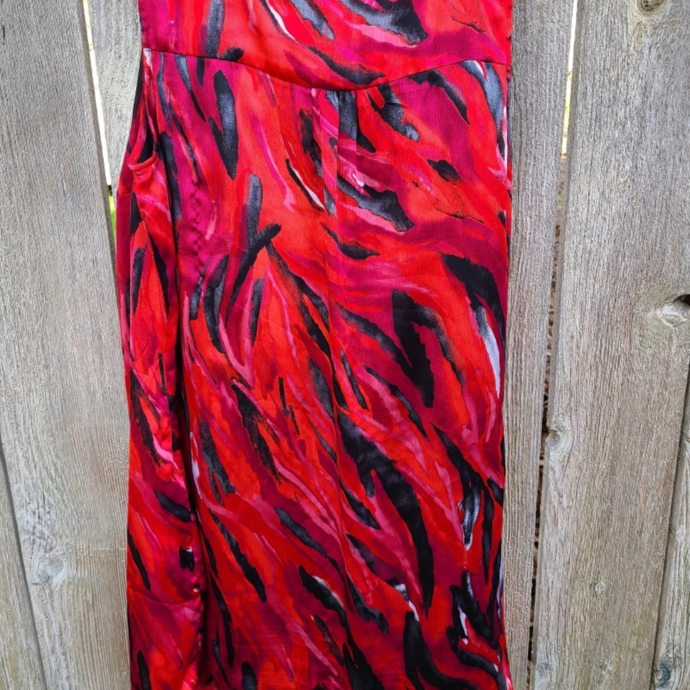 Red and Black Patterned Tunic